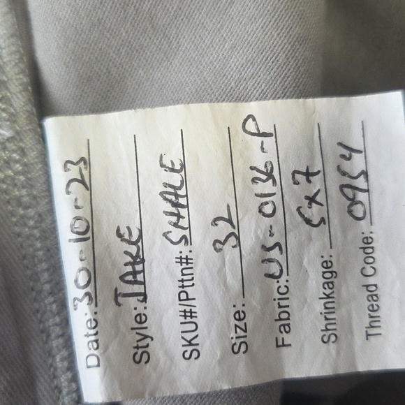 DL 1961 Jake Chino  Shorts with Classic Design Size 32 - Picture 5 of 10